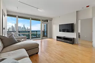 1211 S Prairie Ave, Chicago, IL 60605 - Photo 13