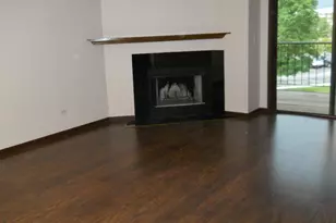 621 Hapsfield Ave, Buffalo Grove, IL 60089 - Photo 3