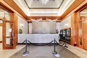 33 W Ontario St, Chicago, IL 60654 - Photo 3