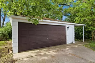 10155 Ivanhoe Ave, Schiller Park, IL 60176 - Photo 31
