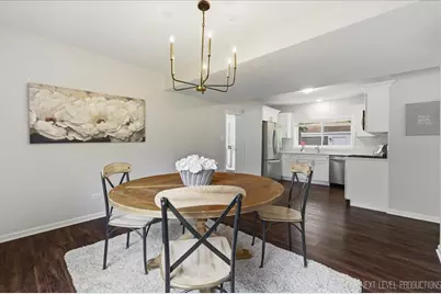 10155 Ivanhoe Avenue, Schiller Park, IL 60176 - Photo 11