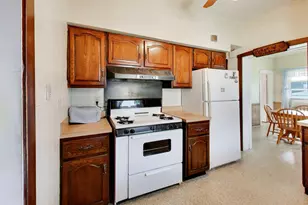 6122 N Newburg Ave, Chicago, IL 60631 - Photo 11