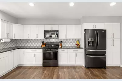 890 Richard Brown Boulevard, Volo, IL 60073 - Photo 15