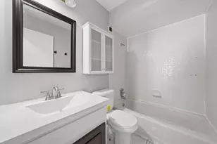 324 Boulder Hill Pass, Oswego, IL 60543 - Photo 7