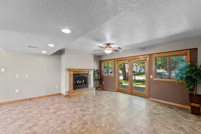 2333 Mound Street, Davenport, IA 52803 - Photo 17