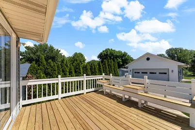 2333 Mound Street, Davenport, IA 52803 - Photo 25
