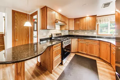 1501 E Fremont Street, Arlington Heights, IL 60004 - Photo 11
