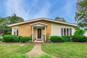 1501 E Fremont St, Arlington Heights, IL 60004 - Photo 1