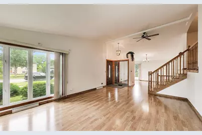 1501 E Fremont Street, Arlington Heights, IL 60004 - Photo 7