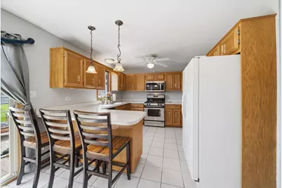 1024 Kylemore Court, Lockport, IL 60441 - Photo 11