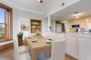 559 W Surf St, Chicago, IL 60657 - Photo 5