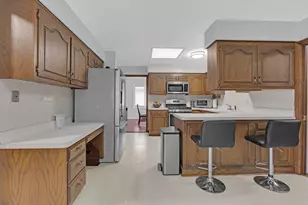 11020 Raleigh St, Westchester, IL 60154 - Photo 7