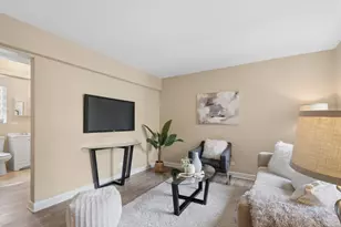 1711 W Estes Ave, Chicago, IL 60626 - Photo 3
