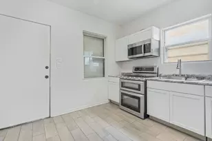 8451 S May St, Chicago, IL 60620 - Photo 7