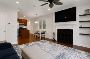 1625 W Estes Ave, Chicago, IL 60626 - Photo 5