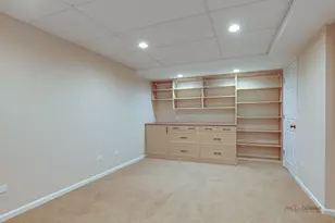 1066 Franz Dr, Lake Forest, IL 60045 - Photo 25