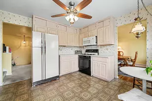 2901 190th St, Lansing, IL 60438 - Photo 13