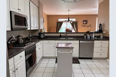 1268 Georgetown Way, Vernon Hills, IL 60061 - Photo 5