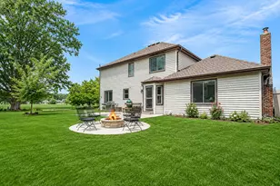 1573 Clemson Dr, Naperville, IL 60565 - Photo 25