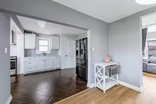 5227 S Neenah Ave, Chicago, IL 60638 - Photo 7