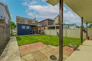 5227 S Neenah Ave, Chicago, IL 60638 - Photo 29