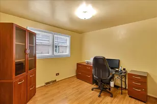 4317 S Keating Ave, Chicago, IL 60632 - Photo 7