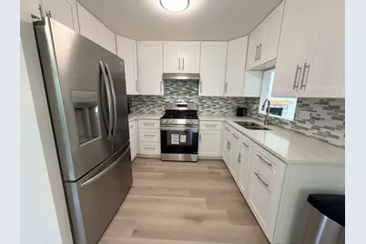 1090 Crestwood Lane, Bolingbrook, IL 60440 - Photo 7
