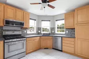 432 Lozenge Ct, Rockton, IL 61072 - Photo 3