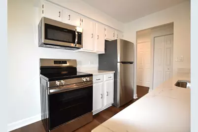 500 W Huntington Commons Road #157, Mount Prospect, IL 60056 - Photo 13