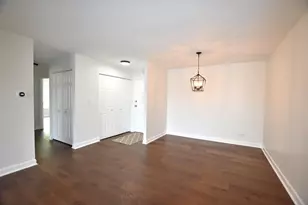 500 W Huntington Commons Rd, Mount Prospect, IL 60056 - Photo 9