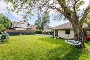 109 W North St, Peotone, IL 60468 - Photo 7