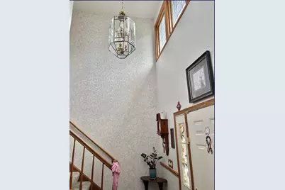 2153 Jordan Circle, Elgin, IL 60123 - Photo 3