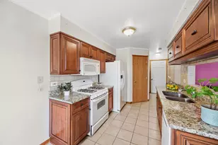 7245 Arbor Ln, Justice, IL 60458 - Photo 5