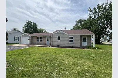 401 E College Street, Kewanee, IL 61443 - Photo 1