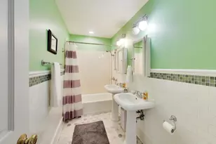 317 Olmsted Rd, Riverside, IL 60546 - Photo 31