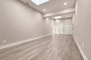 3214 W Lawrence Ave, Chicago, IL 60625 - Photo 3