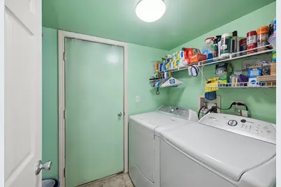 190 Lake Drive S, Algonquin, IL 60102 - Photo 9