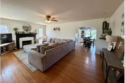 1103 Jefferson Street, Mendota, IL 61342 - Photo 7