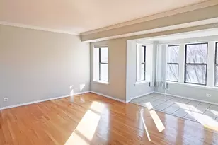 6143 S Woodlawn Ave, Chicago, IL 60637 - Photo 3