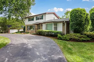 2955 Duffy Ln, Riverwoods, IL 60015 - Photo 3