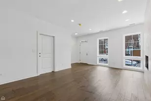 2832 W Wilcox St, Chicago, IL 60612 - Photo 7