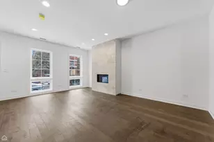 2832 W Wilcox St, Chicago, IL 60612 - Photo 11