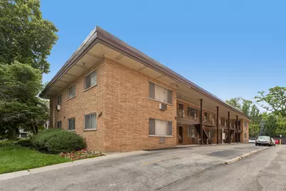 938 Ontario Street #10, Oak Park, IL 60302 - Photo 1