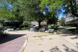 4800 S Lake Park Ave, Chicago, IL 60615 - Photo 7