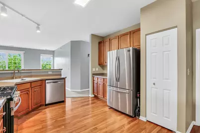 210 Rosehall Drive #260, Lake Zurich, IL 60047 - Photo 9
