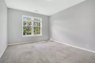 210 Rosehall Dr, Lake Zurich, IL 60047 - Photo 15