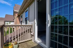 210 Rosehall Dr, Lake Zurich, IL 60047 - Photo 19