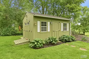 3S830 Thornapple Tree Rd, Sugar Grove, IL 60554 - Photo 13