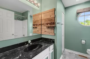 1646 Gleneagle Dr, Carpentersville, IL 60110 - Photo 17