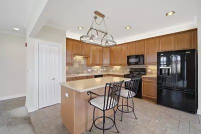 45 Prairie Park Drive #409, Wheeling, IL 60090 - Photo 5